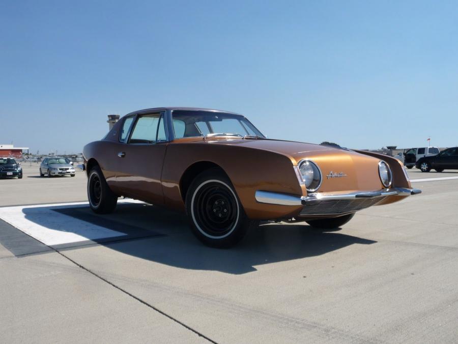  Studebaker Avanti 1962 года  (фото 5 из 32)